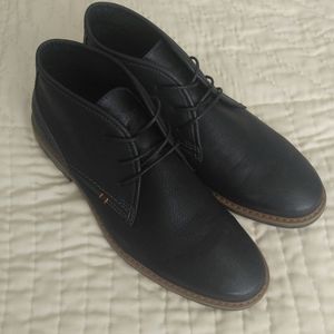 Jeffrey Tyler Mens Greenwich Chukka Boots